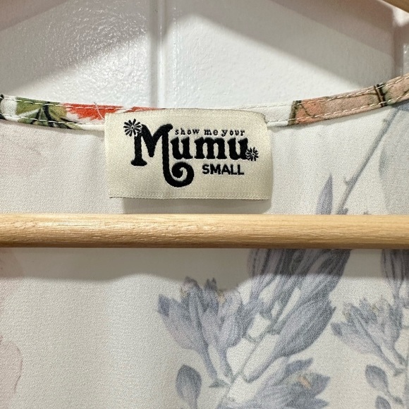 Show Me Your MuMu Floral Long-Sleeve Romper - Picture 6 of 7